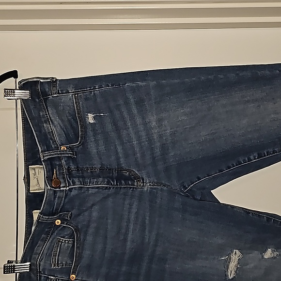 Universal Thread High Rise Skinny Distressed Medium Wash Denim Jeans 6/28 VGUC - Picture 4 of 12